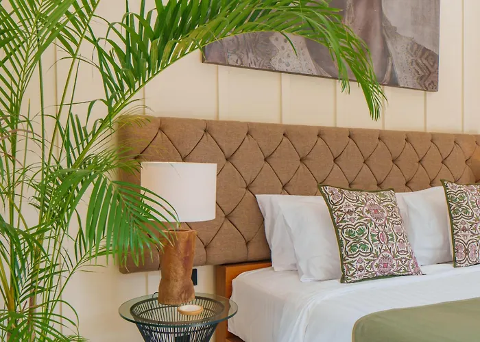 Eko - Tropical Villa, Walk To * Seminyak (Bali)