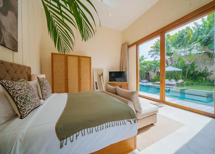 Eko - Tropical Villa, Walk To