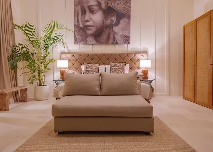 Eko - Tropical Villa, Walk To