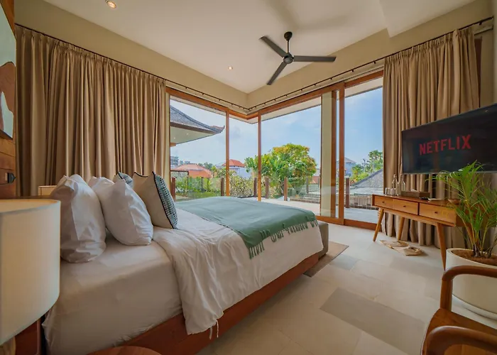 Eko - Tropical Villa, Walk To Villa