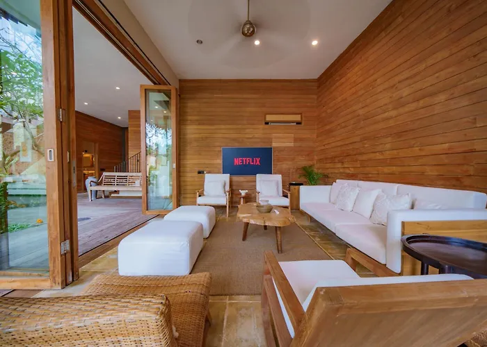 Eko - Tropical Villa, Walk To Seminyak (Bali)