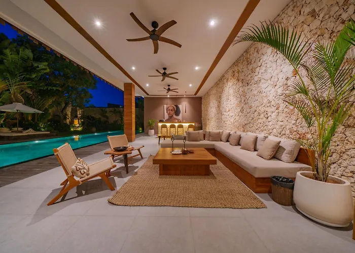 Eko - Tropical Villa, Walk To *